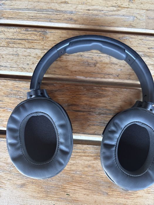 Vând caști skullcandy hesh evo