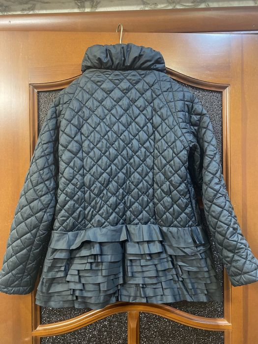 Куртки для девушки 44 размера.