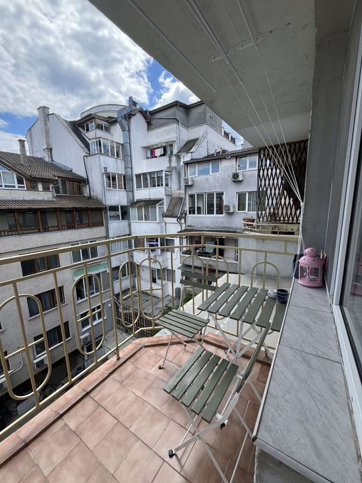 Тристаен апартамент под наем