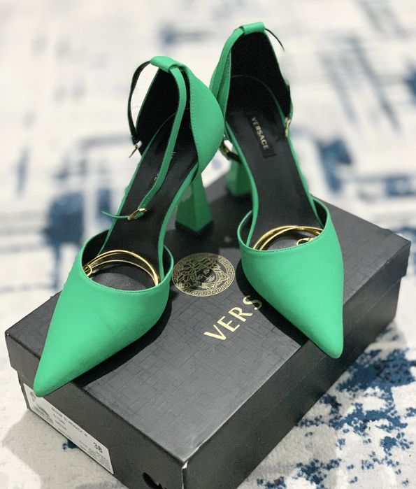 Original Versace ayollar tuflisi | Chek bilan | Ideal holat