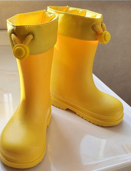 Оригинални испански детски ботушки