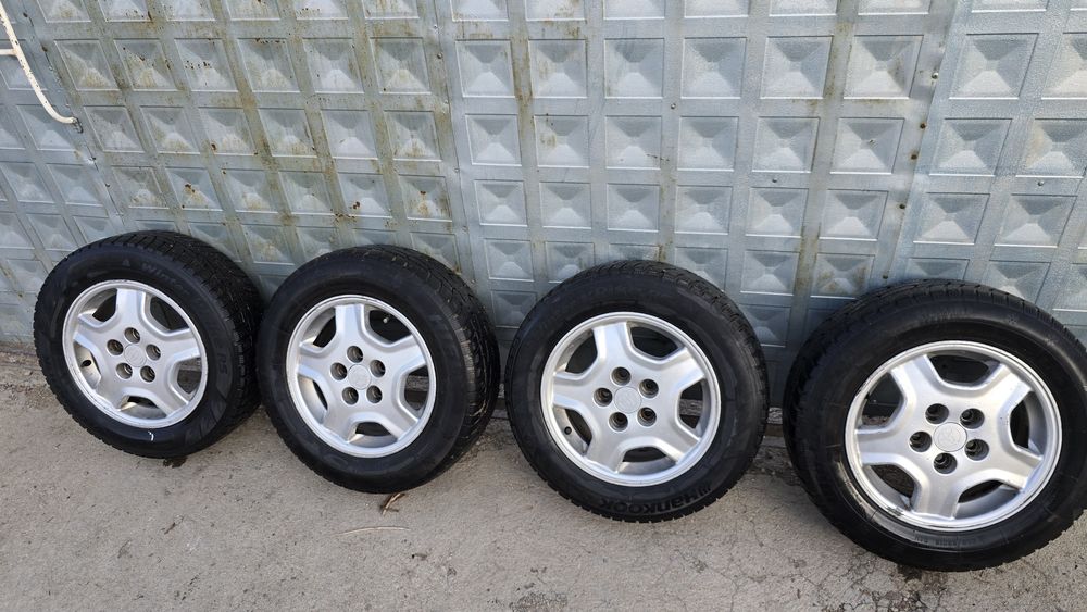 Диск с шиной 205/65/15