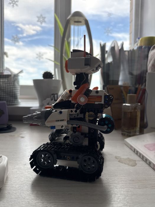 Lego-Cada Z_Robot