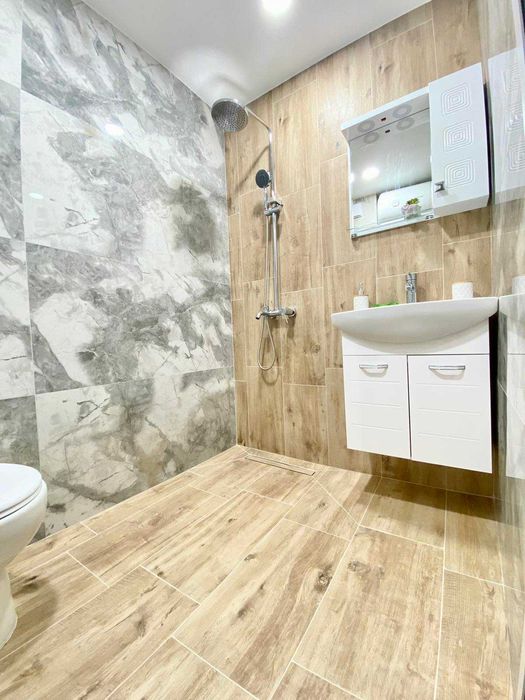 Дава се под наем Двустаен апартамент в София, Връбница 1 - 65 кв.м за 612 € - Снимка #9