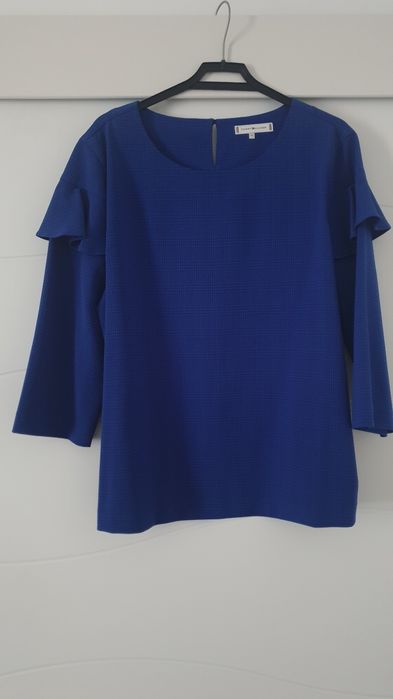 Bluza tommy hilfiger ca noua L (40-42)