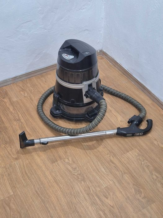 Продам Roboclean пылесос
