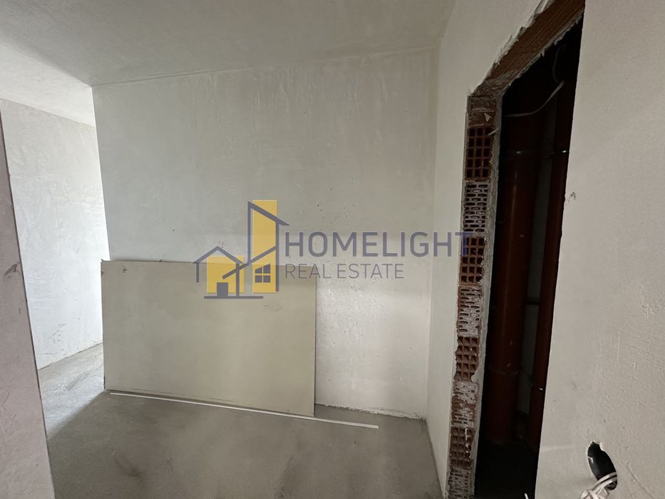 Продава се Тристаен апартамент в София, Дружба 1 - 118 кв.м за 1351 €/кв.м - Снимка #8