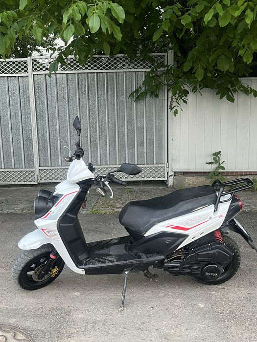 Продам бумер 150 кубов на учете
