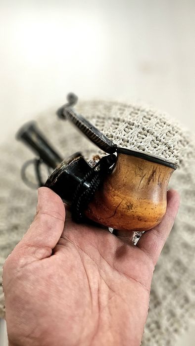 Pipa decorativa secolul XIX