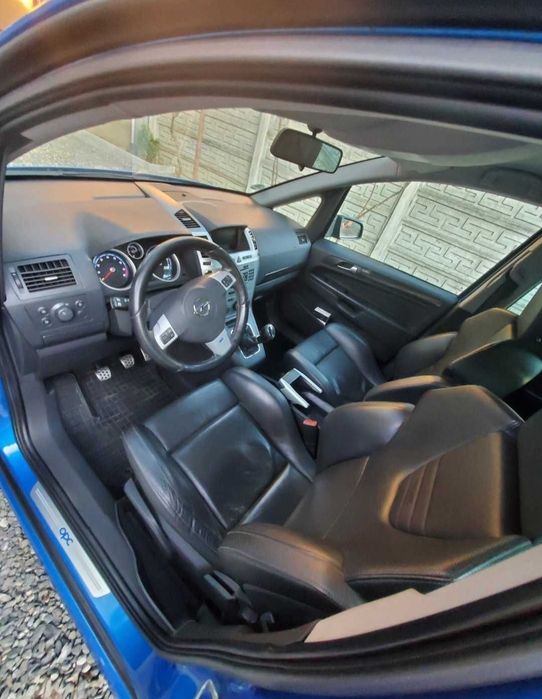 Opel Zafira Opc 2.0 turbo benzina avariat (necesită haion nou)