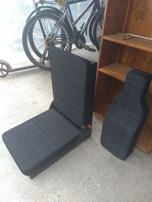 Scaun auto rabatabil ca Nou!!!