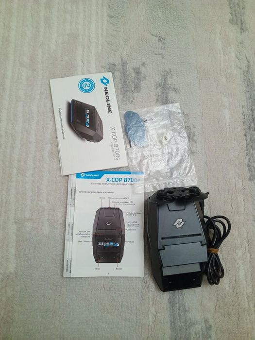 Neoline X-COP 8700S в хорошем состоянии