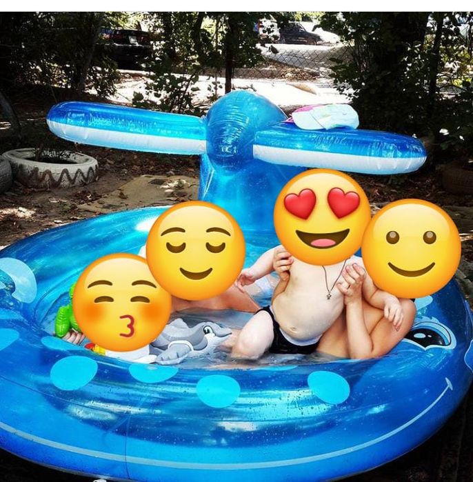 Продам надувной бассейн