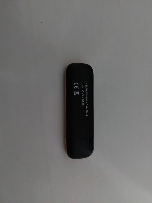 Modem sotiladi hali yangi