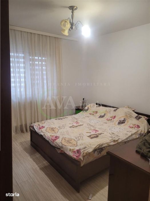 Apartament 3 camere ,zona Cora