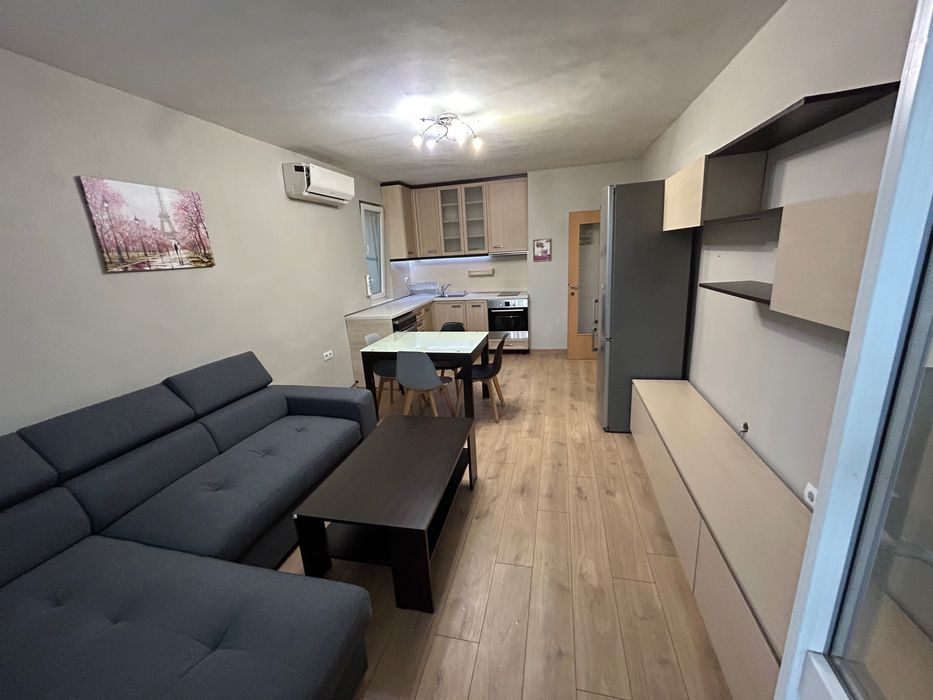 Дава се под наем Тристаен апартамент в София, Красно село - 76 кв.м за 663 € - Снимка #11