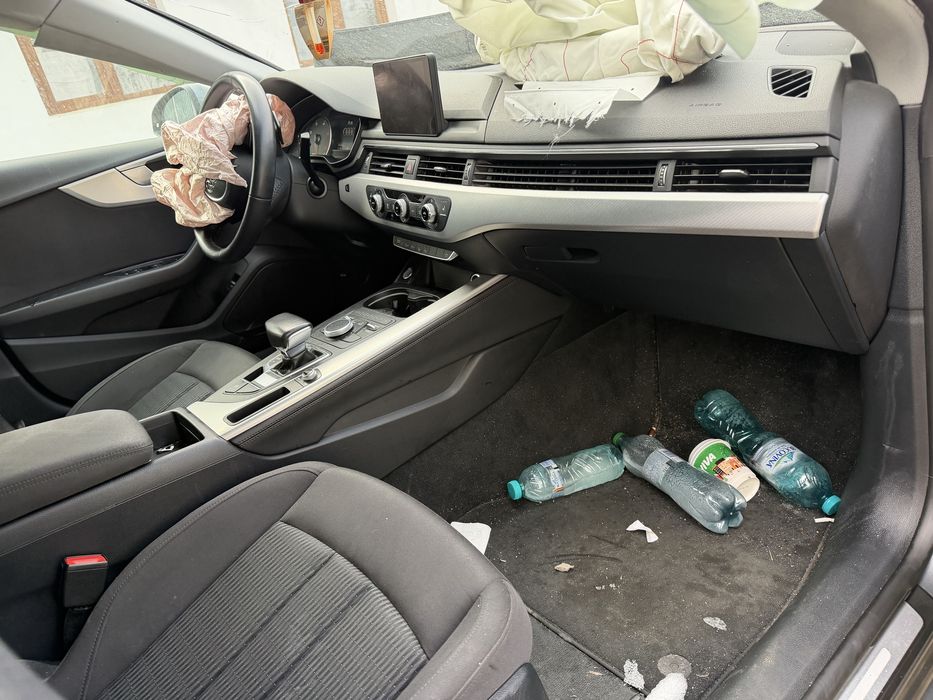 Audi A5 2.0 TDI mild Hybrid avariat