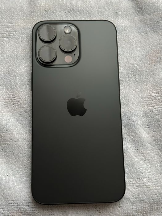 Продам Iphone 15 pro max 1 TB