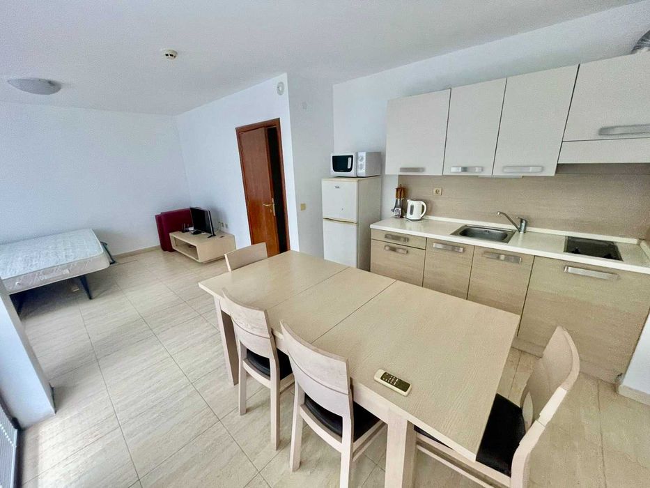Продава се Двустаен апартамент в Свети Влас - 65 кв.м за 1231 €/кв.м - Снимка #3