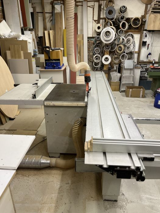 Италиянски форматен циркуляр 3200мм