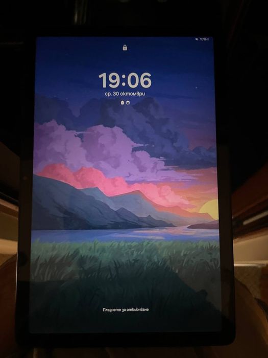 Samsung Galaxy Tab A9+ 11" 128GB, като нов, пълен комплект