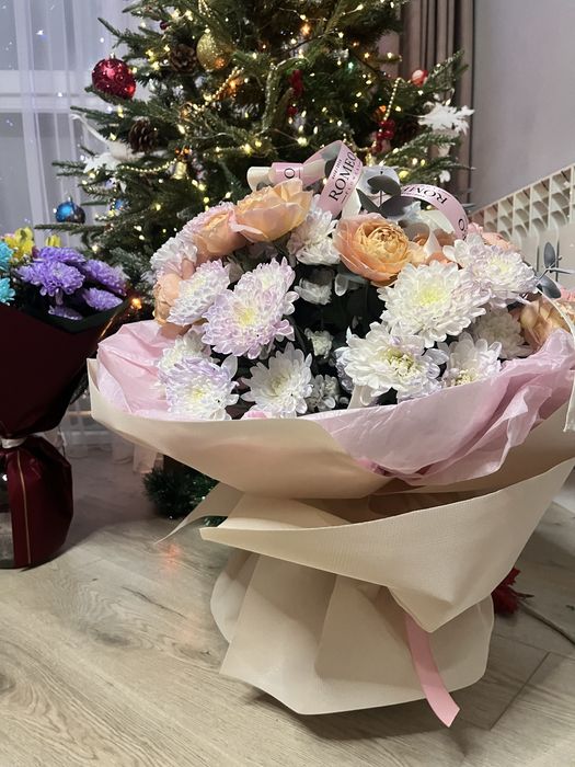 Букеты цветов б/у