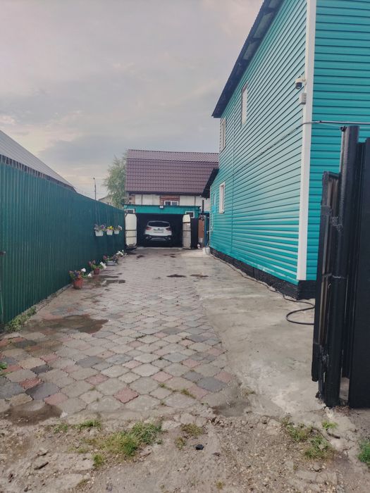 Продам дом двухэтажный район аквапарка