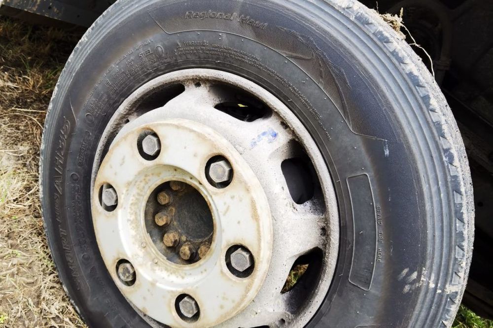 Jante aliaj cu anvelope Mercedes Atego 235/75 R17,5