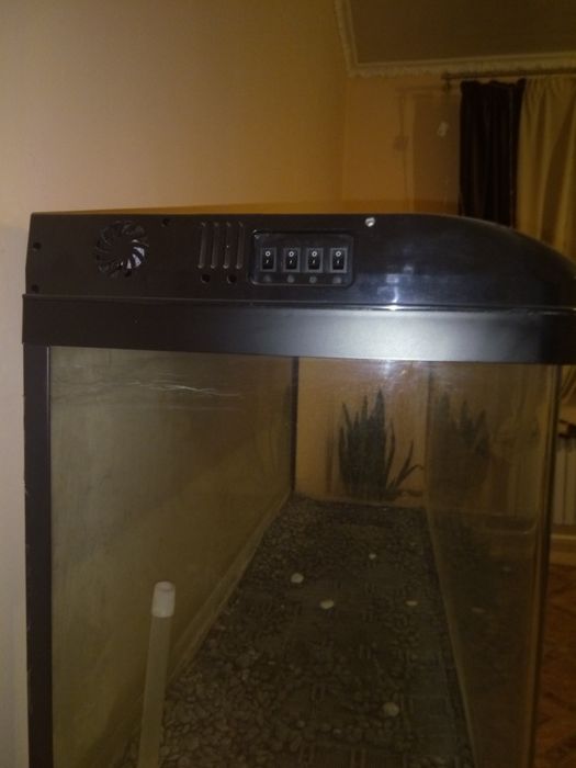 Продам аквариум 450 л