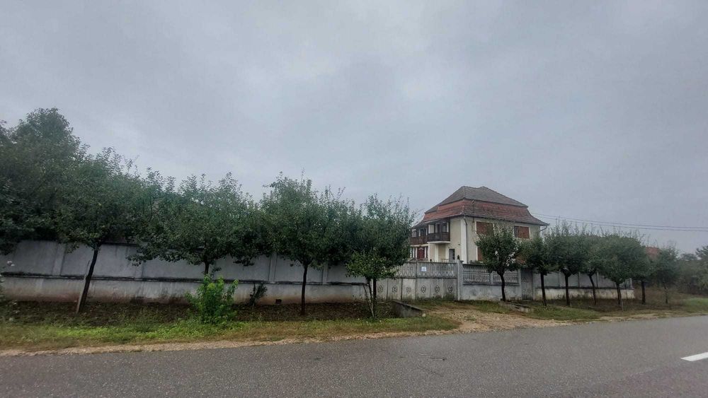 PF vand casa 9 camere Sinlazar (Bihor)