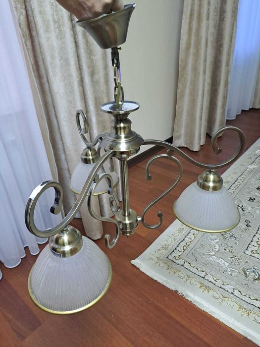 Люстры в хорошем состоянии