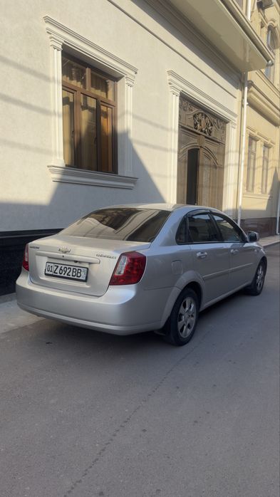 Chevrolet gentra 2014