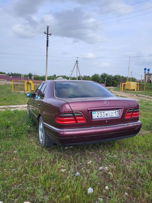 Мерседес авангард кожный салон