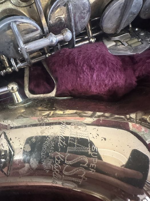 Продам саксофон