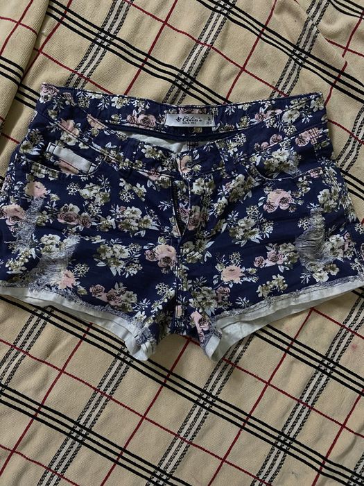 Продаю джинсы на низкой посадки.