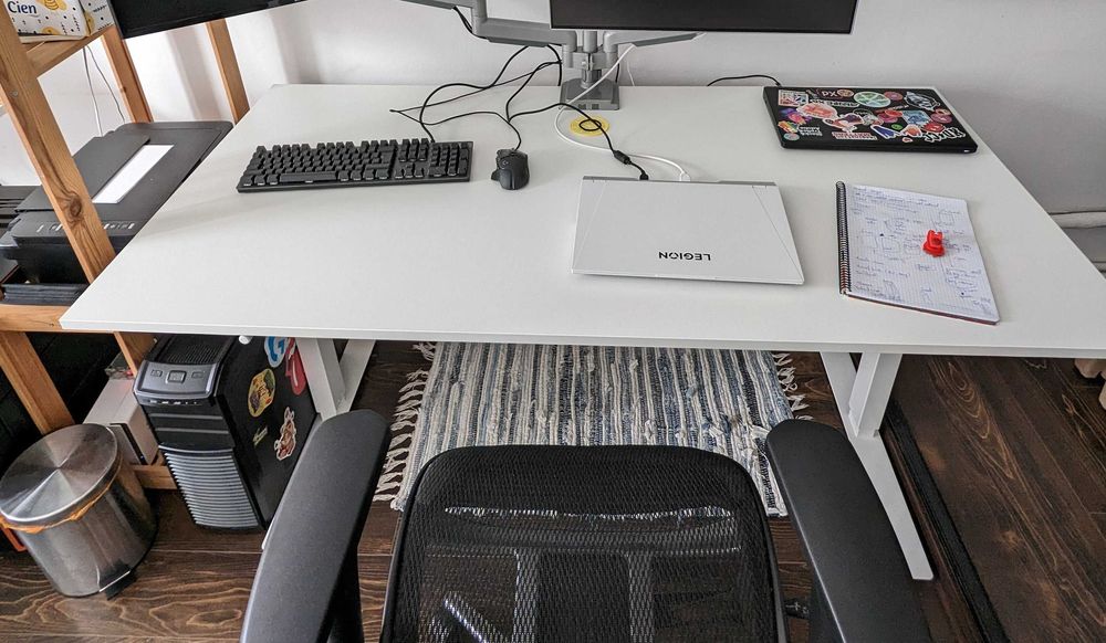 Birou IKEA Trotten 120x70 cu inaltime reglabila