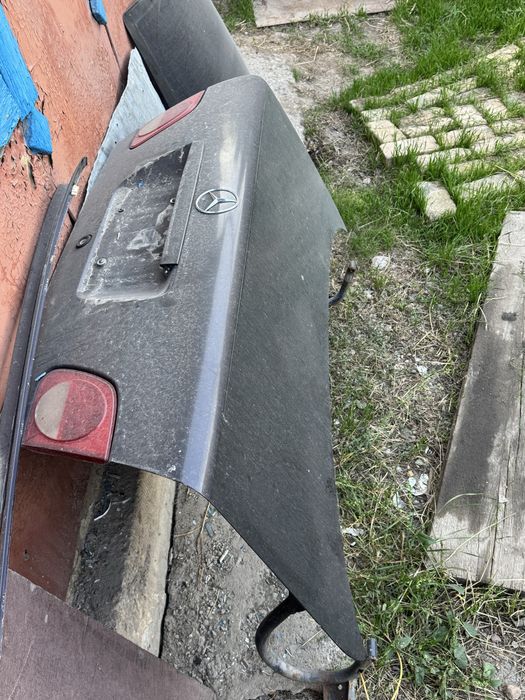 Запчасти мерседес лупарик 210