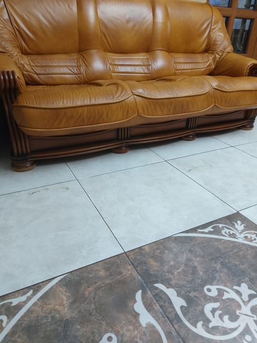 Colțar extesibil din piele naturala