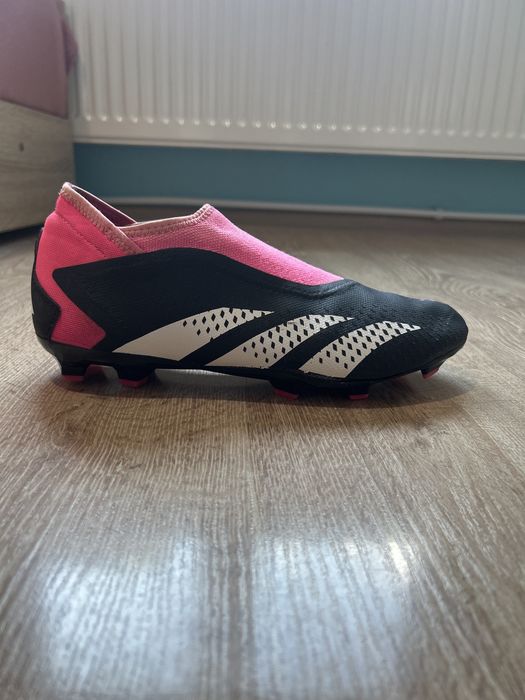 Бутонки Adidas Predator Accuracy