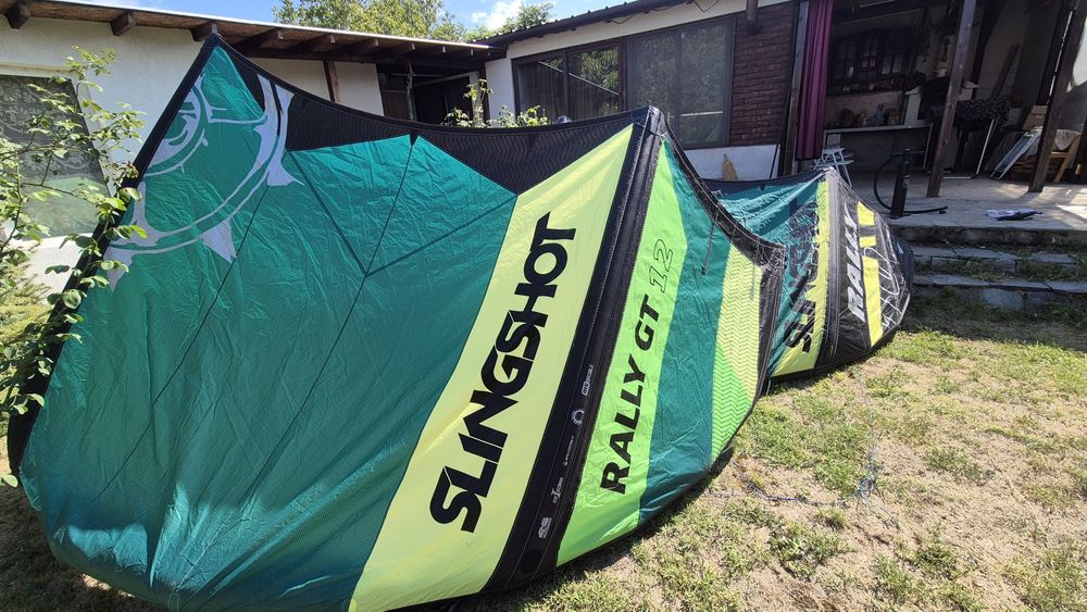 Продавам кайт сърфинг екипировка – Slingshot крила и бар