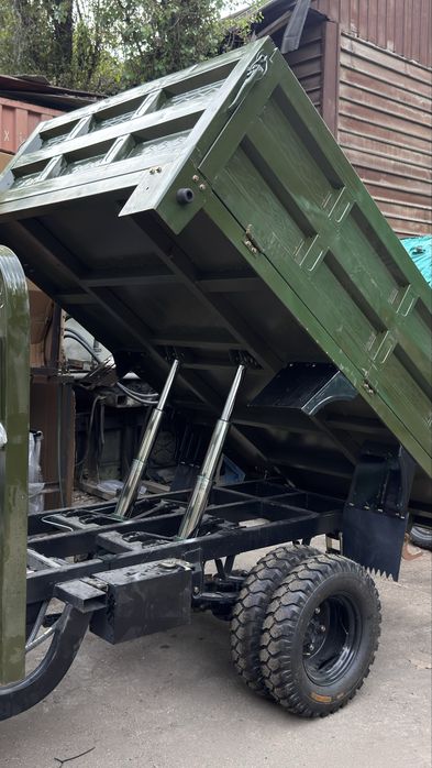 Трицикл 300 куб бензин мото