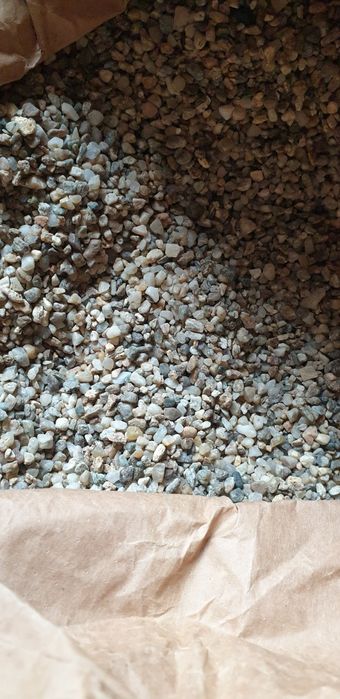 Nisip sablare 0.3-0.6mm/0.6-1mm sac 20kg
