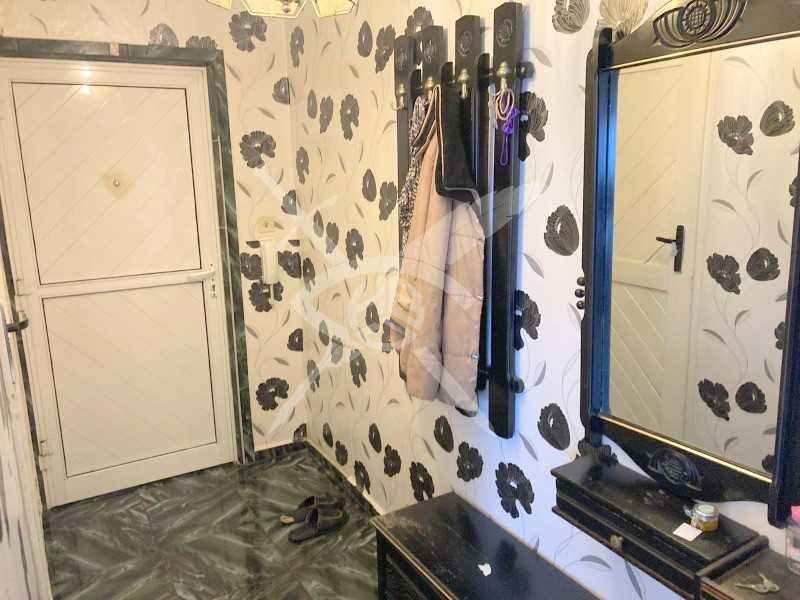 Продава се Двустаен апартамент в Карнобат - 67 кв.м за 747 €/кв.м - Снимка #6