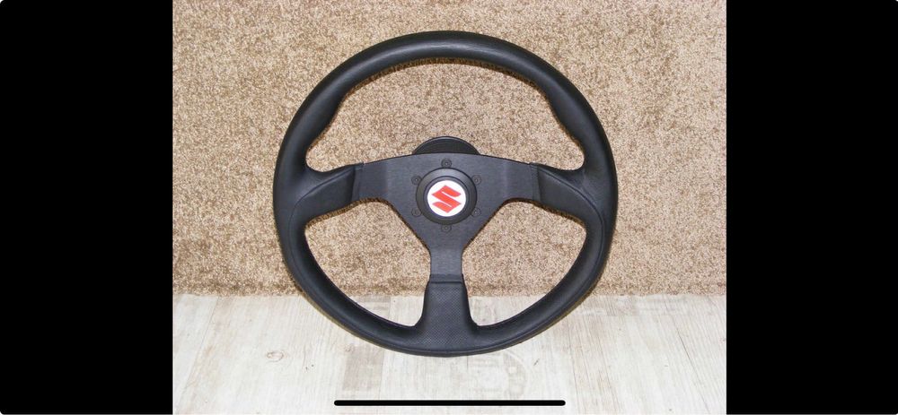 Оригинален спортен волан за Сузуки Витара