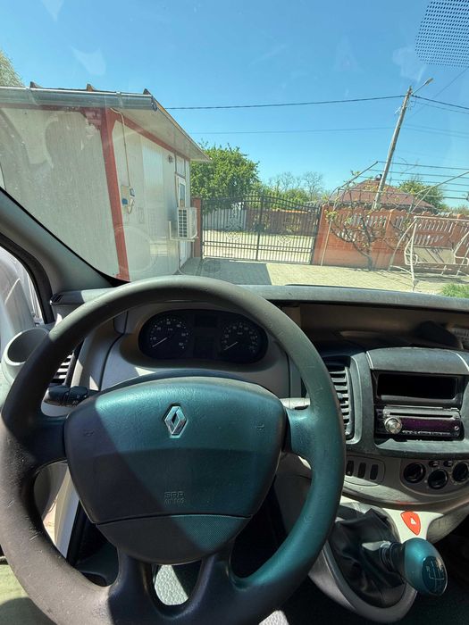 Renault Trafic 2.0 dCi – 115 CP | 2008 | Autoutilitară N1