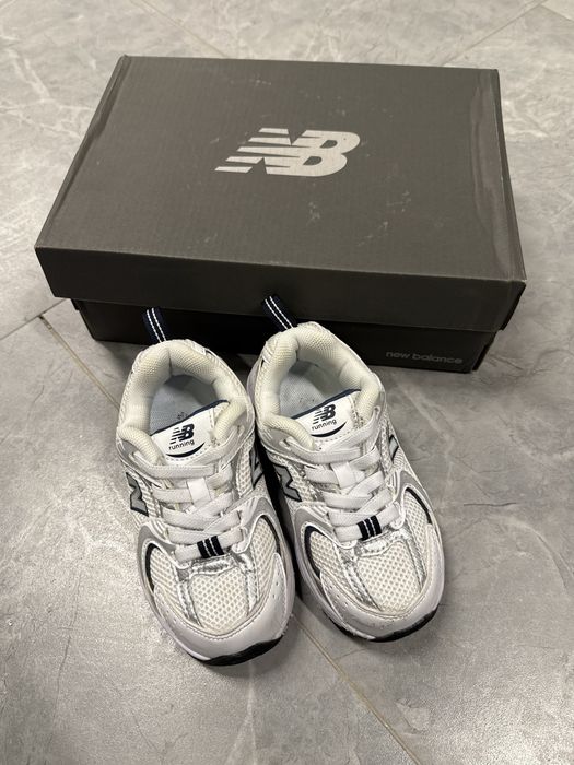Десткие кроссовки new balance