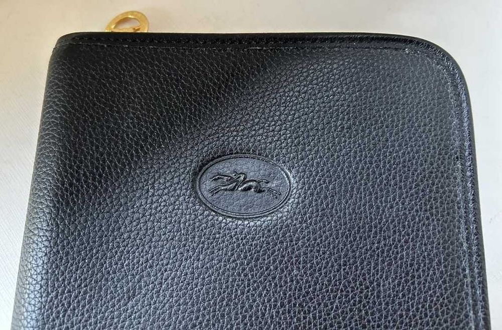 Калъф за дискове на луксозната марка Longchamp, Франция