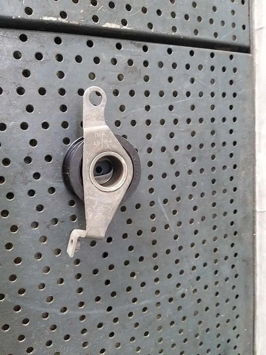 Rola intinzatoare curea distributie ford mondeo 1 89ff6k254ad