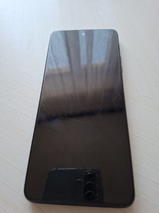 Телефон Tecno pova 3