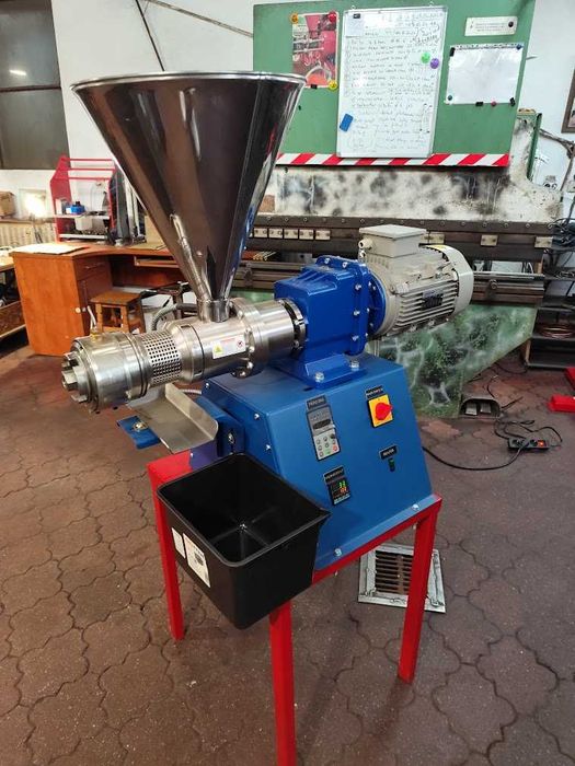 Presa ulei 2.2Kw motor 0.8kw rezistenta 220V